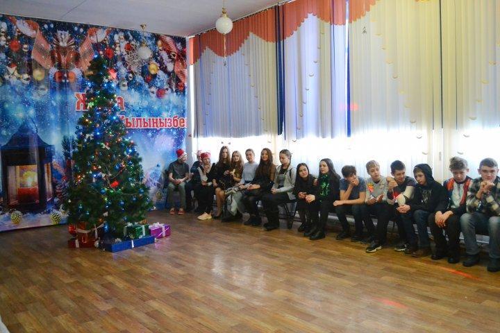 Новый год - любимый праздник!