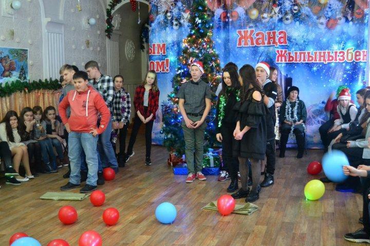 Новый год - любимый праздник!